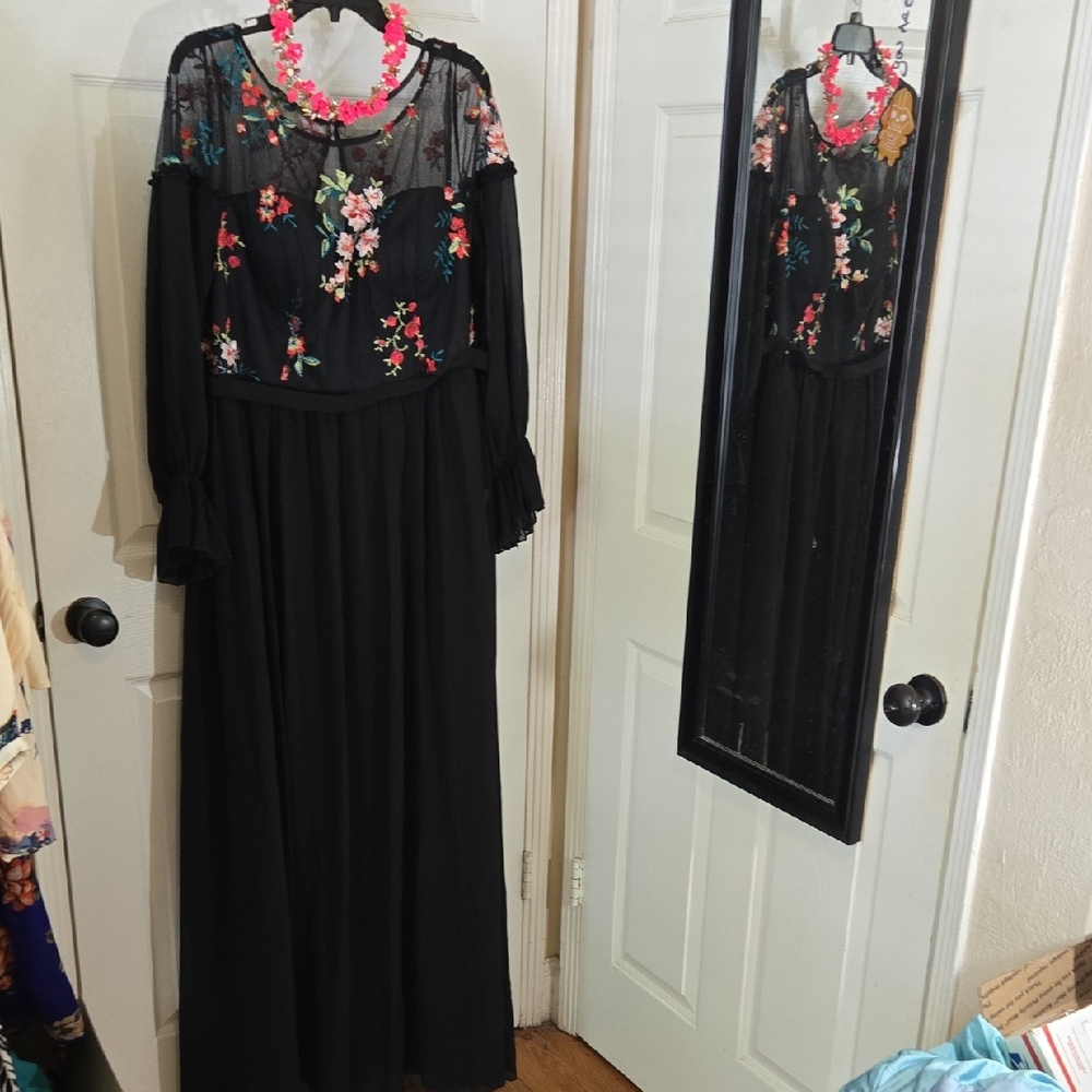 Floral Embroidered Long Sleeve Evening Dress With Matching J. Crew Necklace
